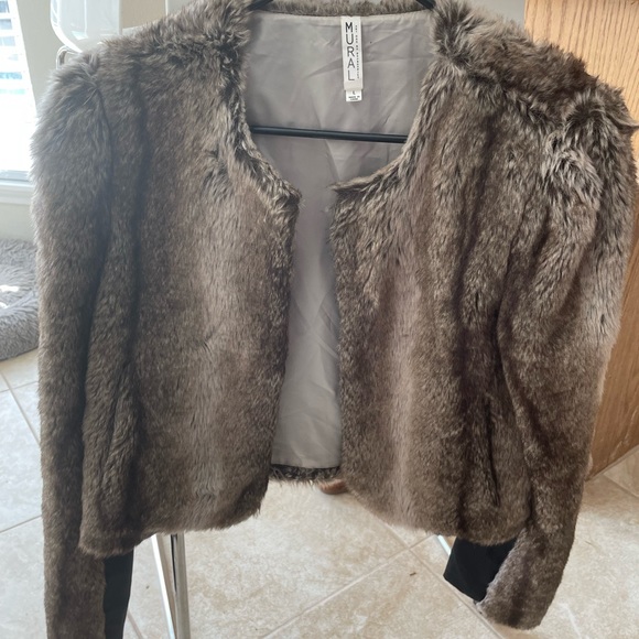 Mural Faux Fur Coat - Picture 4 of 4